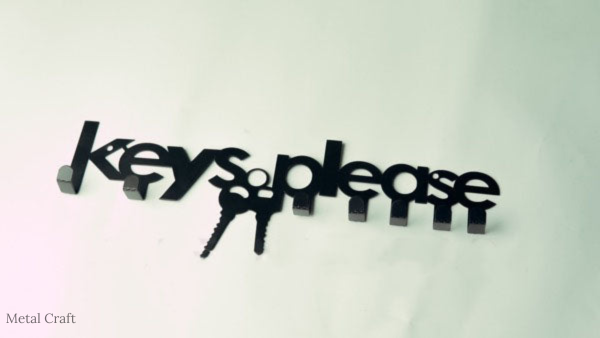 'Key Please' Key Holder | Decorative Wall Key Organizer